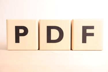 請求書をPDFで送付するのは法的に問題ない？PDFの作成方法や注意点を解説
