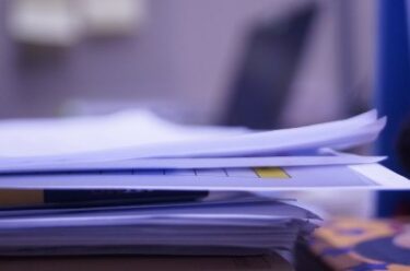 受け取る請求書を電子化するメリット、義務化要件と効率的な電子保存（管理）方法もあわせてご紹介